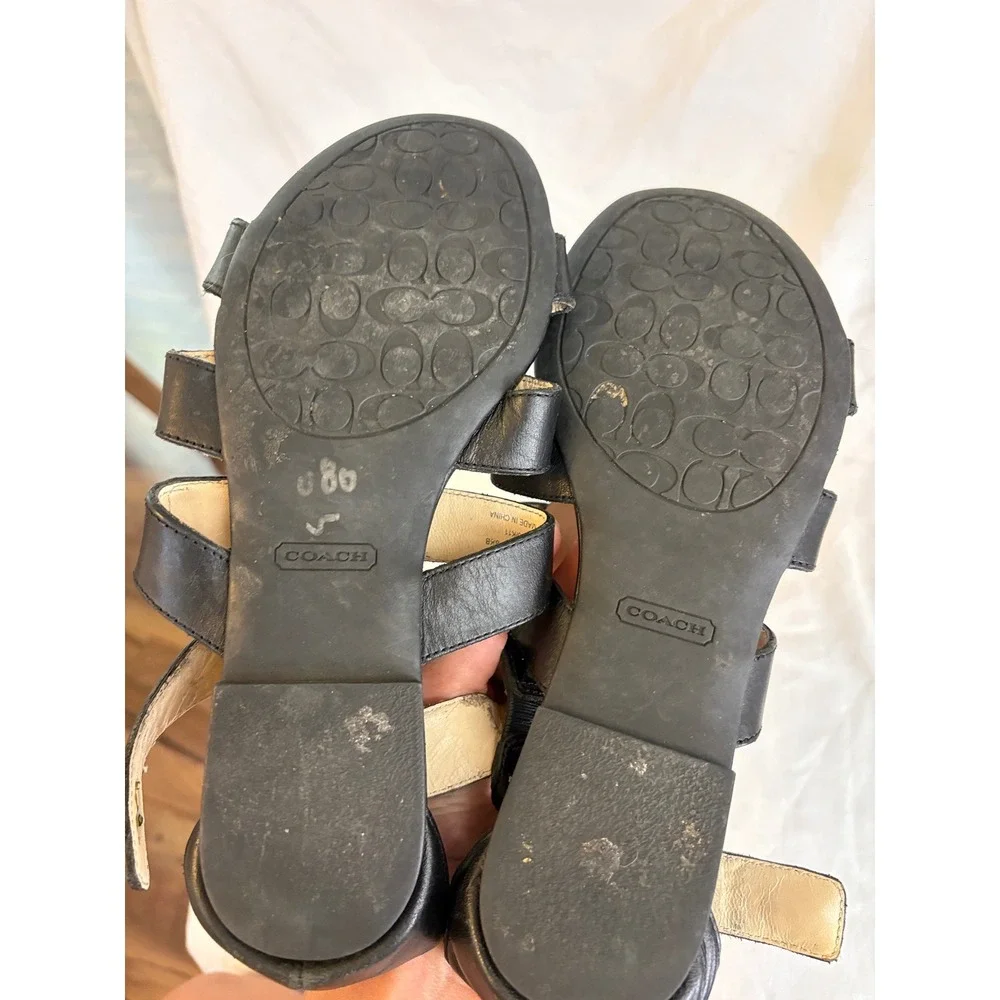 Coach Oleta Black Leather Turnlock Gladiator Sandals Womens 6.5B Q1394 F2370